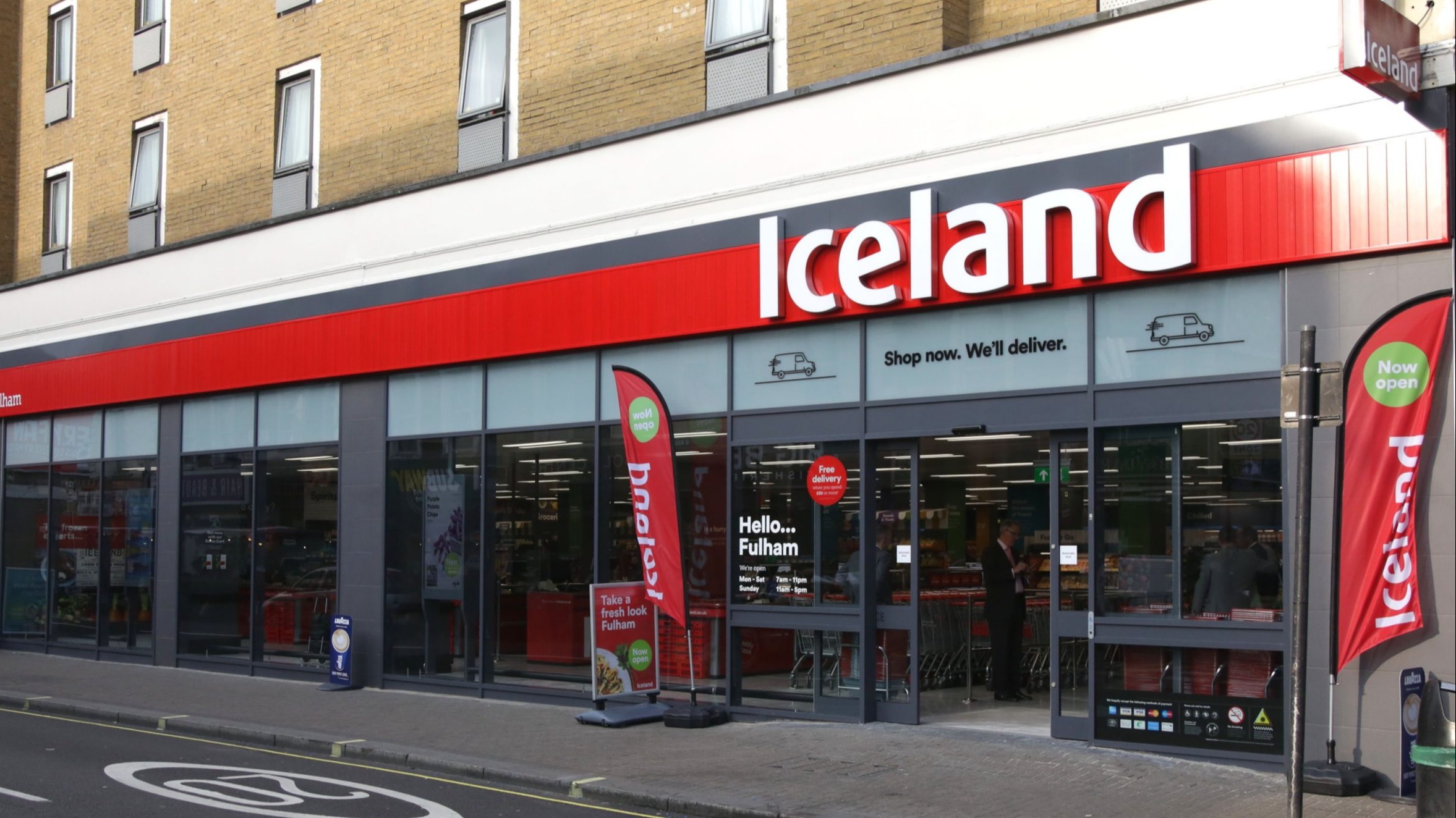 Iceland boss offers job to man sacked by Waitrose for confronting shoplifter
