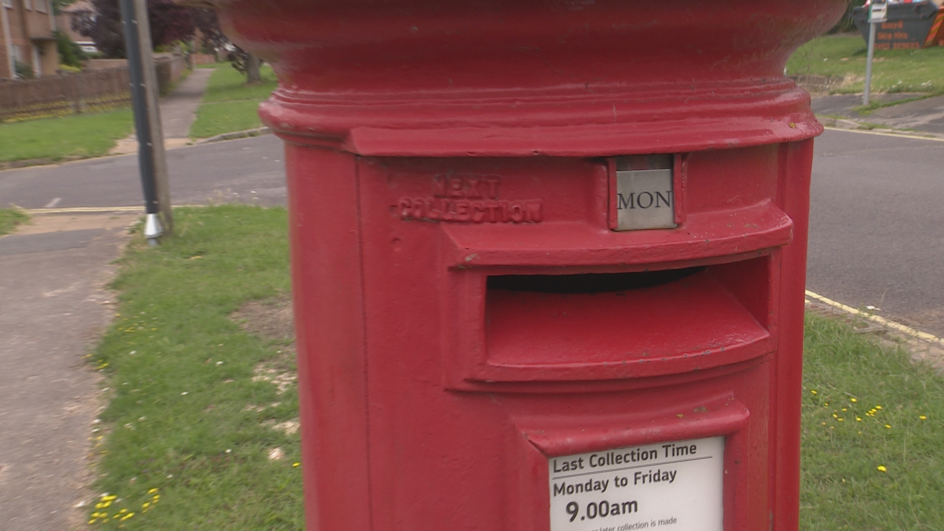How people in Andover are being affected by postal delays including