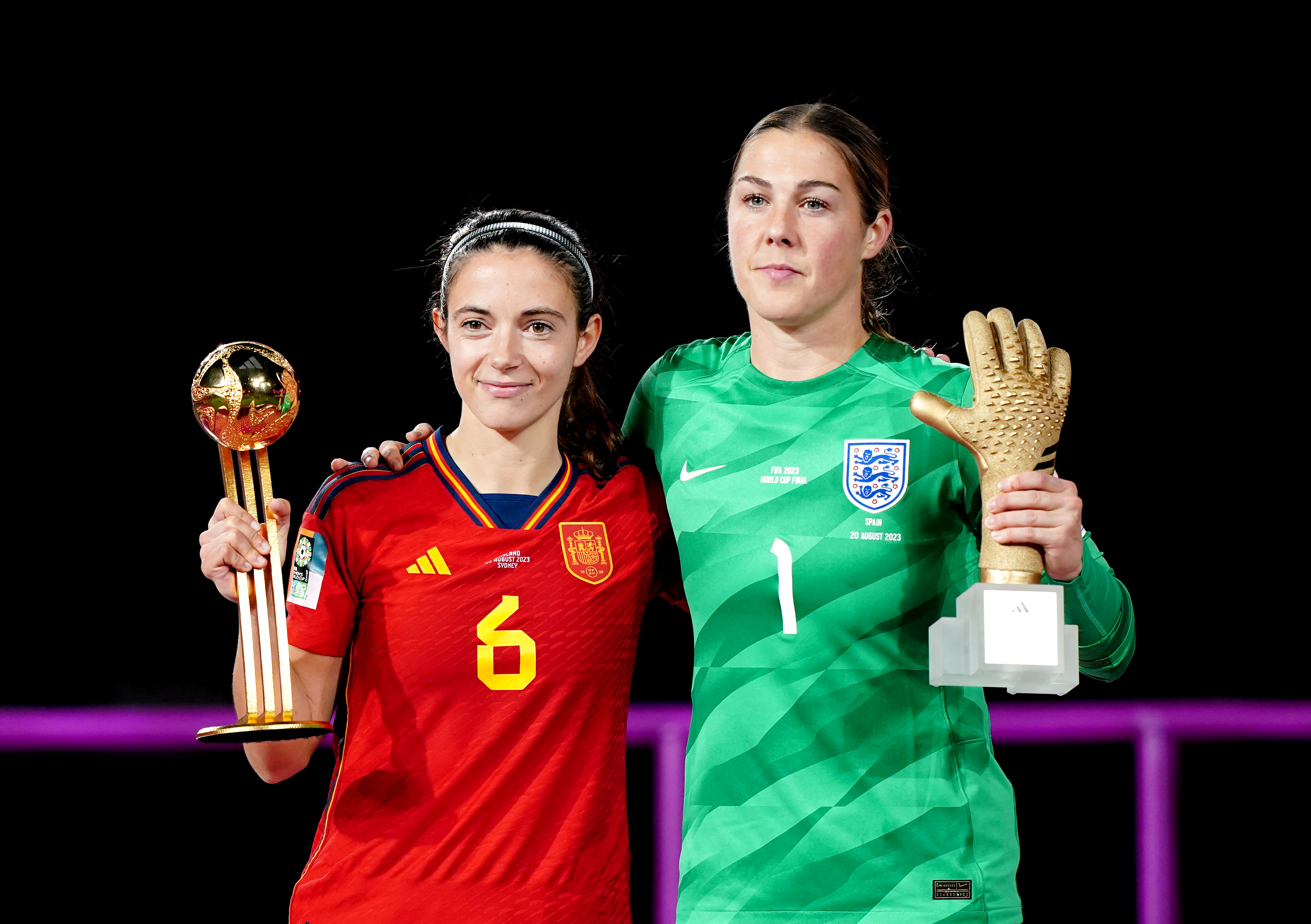 Mary Earps 1-0 Nike: England goalkeeper shirts to be sold after fan backlash