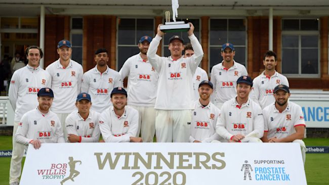 Essex continue to dominate