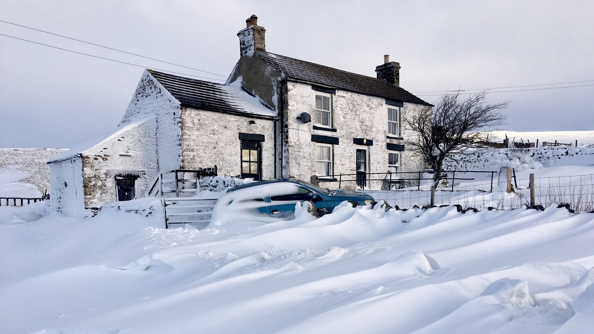 In Pictures: UK shivers amid snow and ice | ITV News