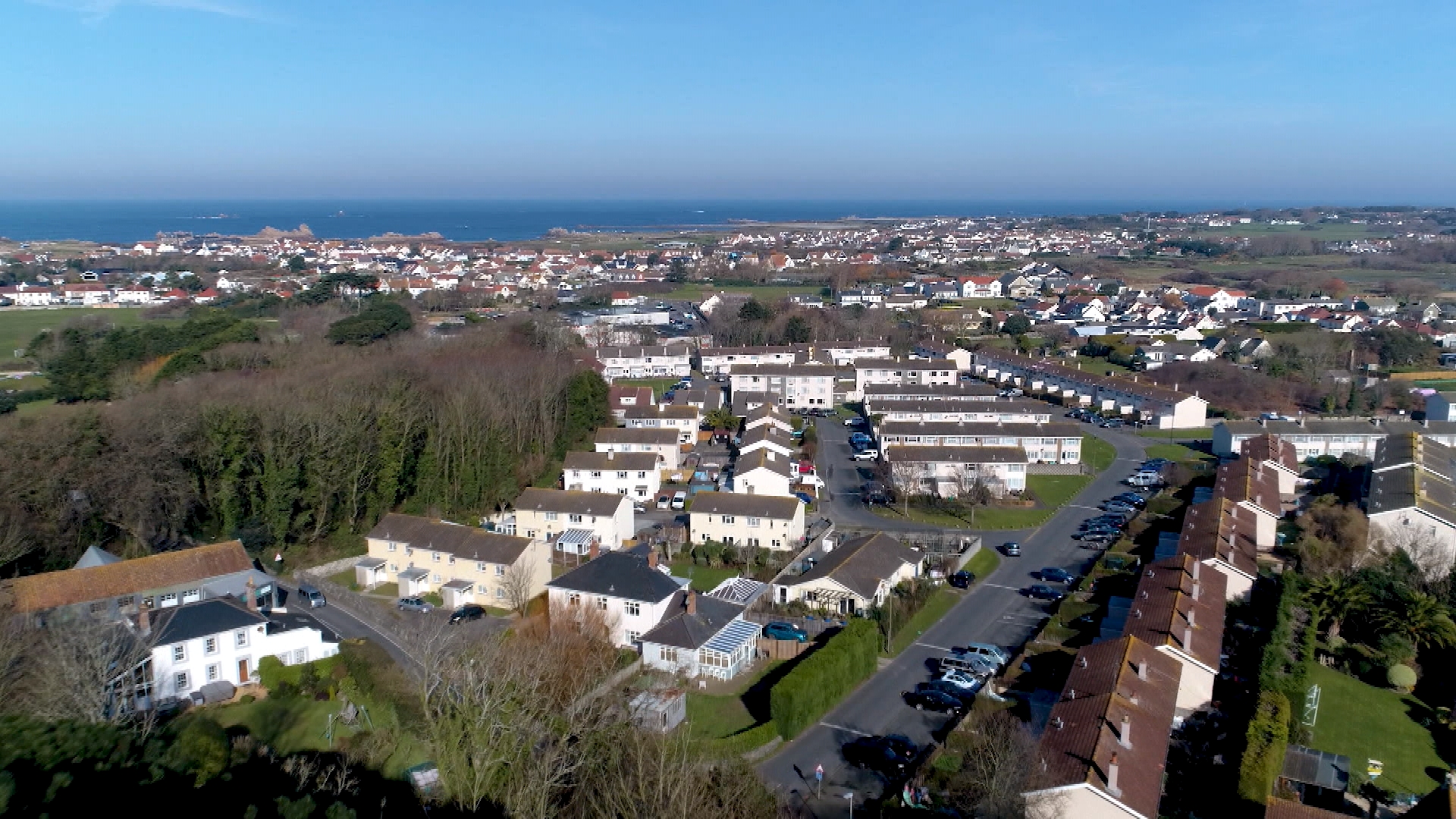'Local market' rent costs in Guernsey rise to a decade high, but housing prices fall by 2.1