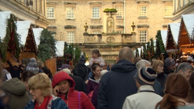 30-06-21 Bath Christmas market in full swing pre-pandemic-ITV News
