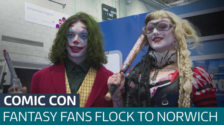 Hundreds of film fans gather at Comic Con - Latest From ITV News
