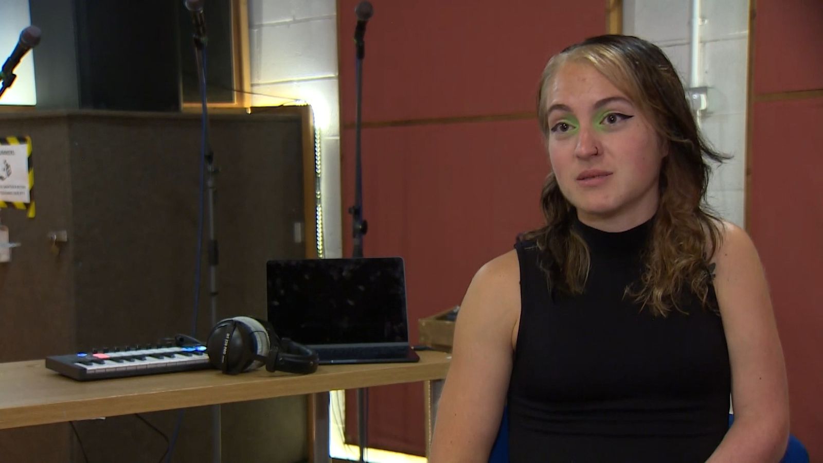 Musician reveals 'discrimination' disabled artists face in an industry ...
