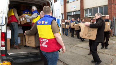 People line up to pack van leaving Bristol for Ukraine