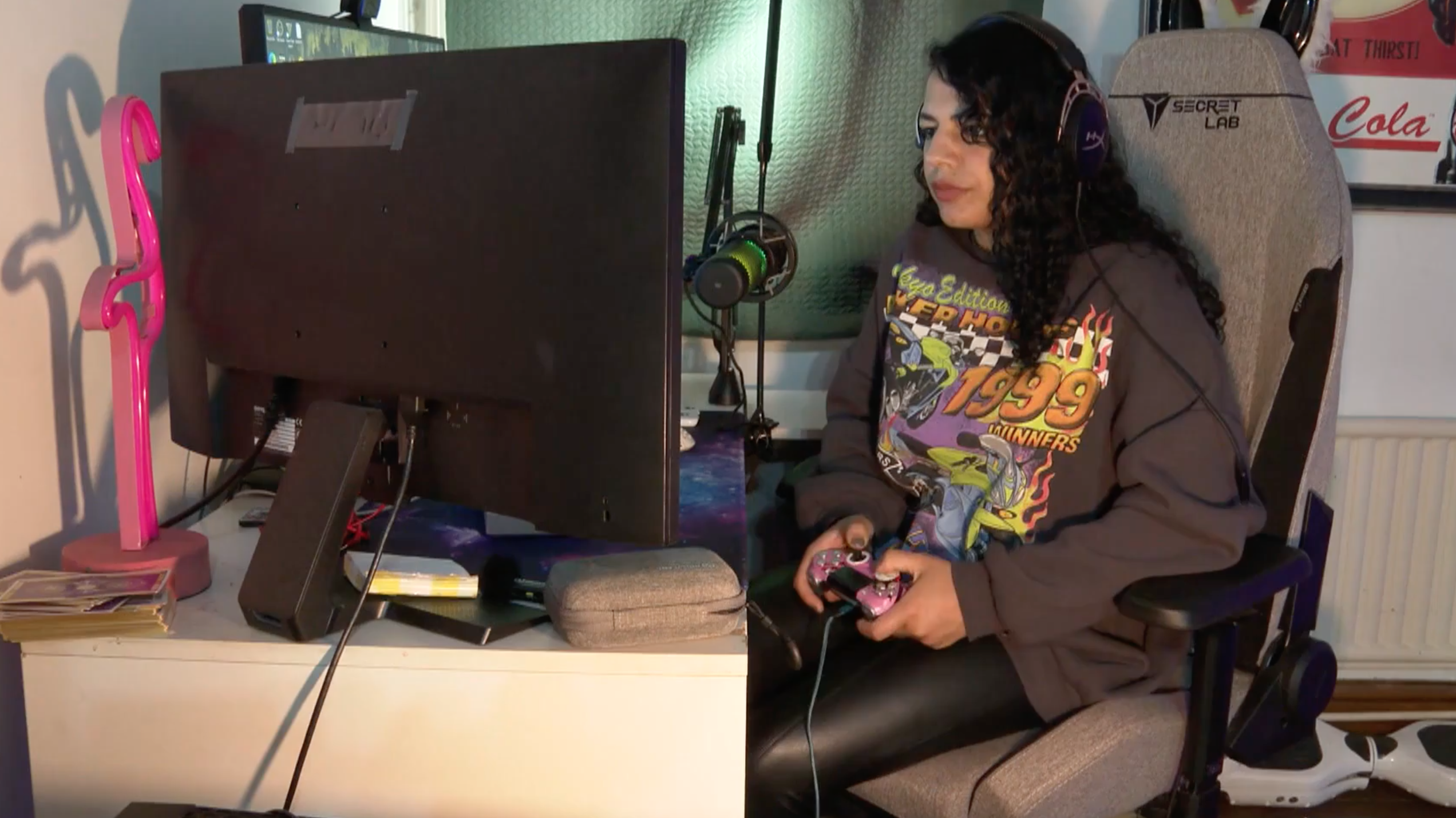 Stalking, rape threats and sexual harassment - female gamers open up about  online abuse