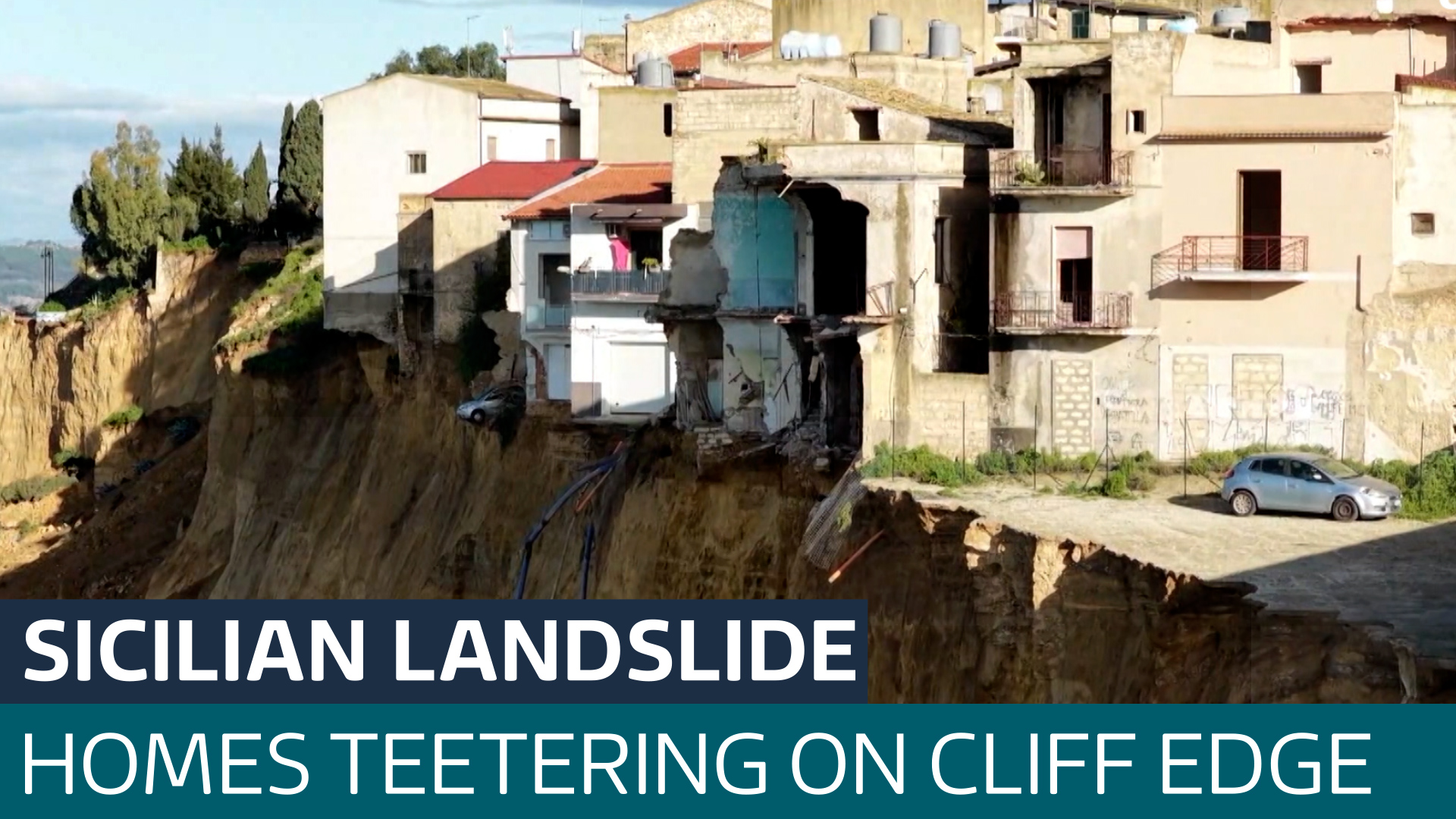 Huge landslide leaves Sicilian homes teetering on cliff edge - Latest ...