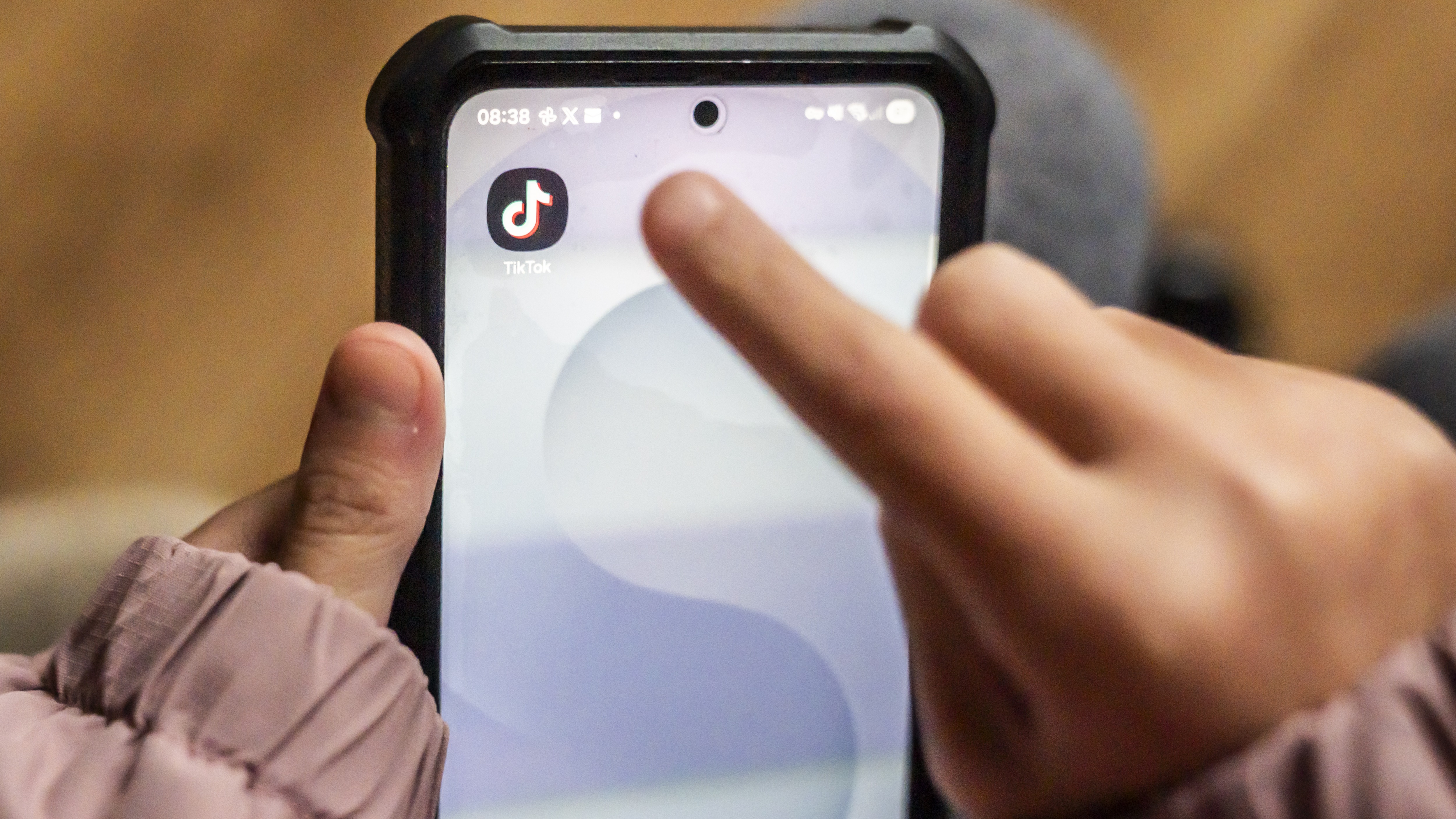 Children being 'failed by tech companies' amid rise in online sex abuse images