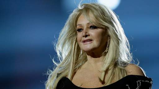 Bonnie Tyler placed in induced coma after emergency intestinal surgery
