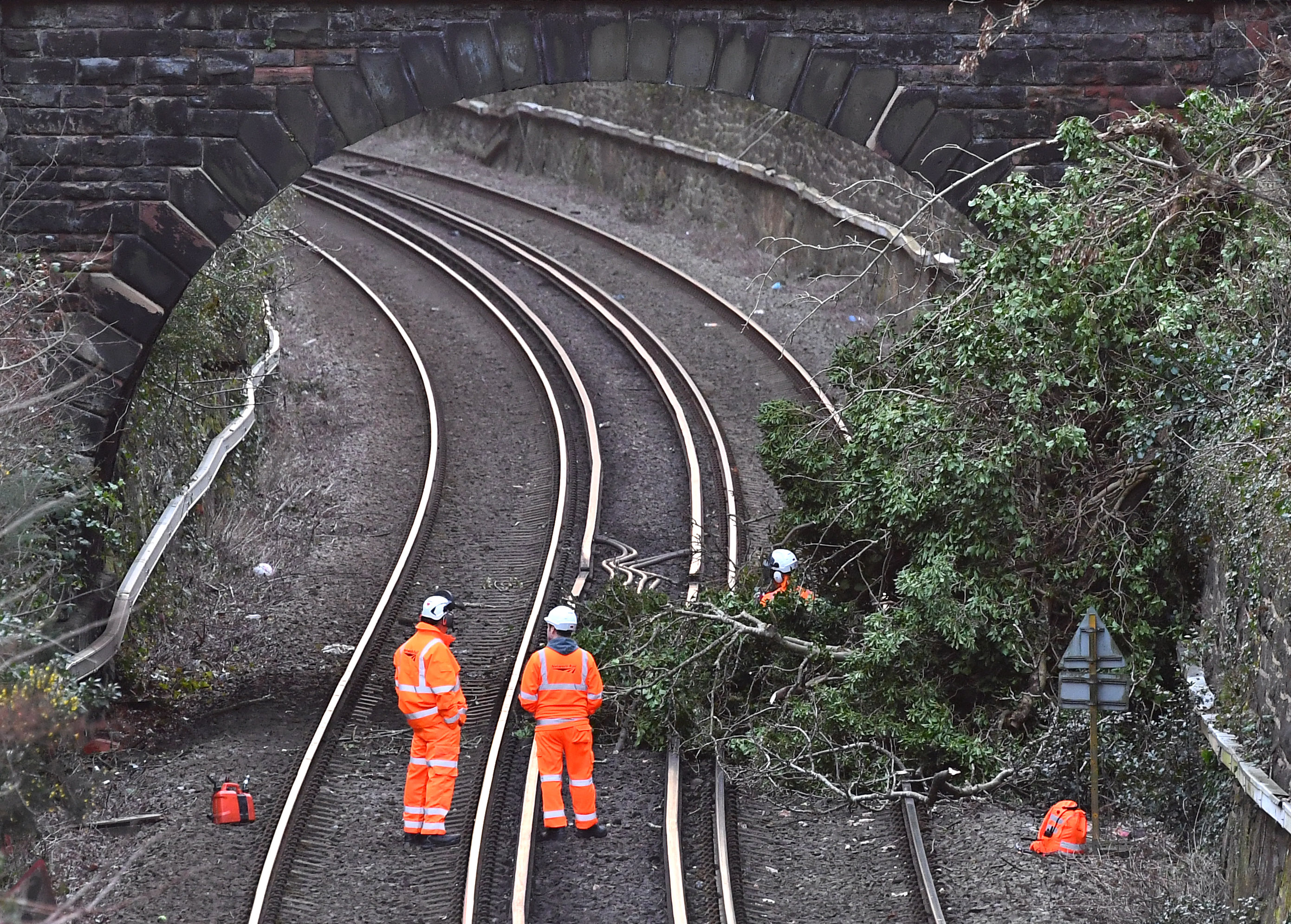 Storm Jocelyn: Tree Falls Onto Railway Tracks Closing Liverpool Station ...