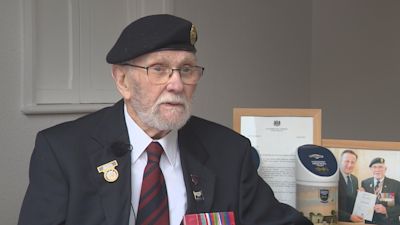 Tributes paid to Kent D-Day veteran who has died aged 97 | ITV News ...