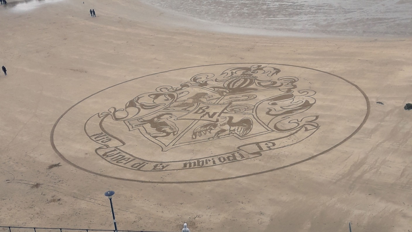 Couple engaged after magical Harry Potter beach proposal | ITV News Wales
