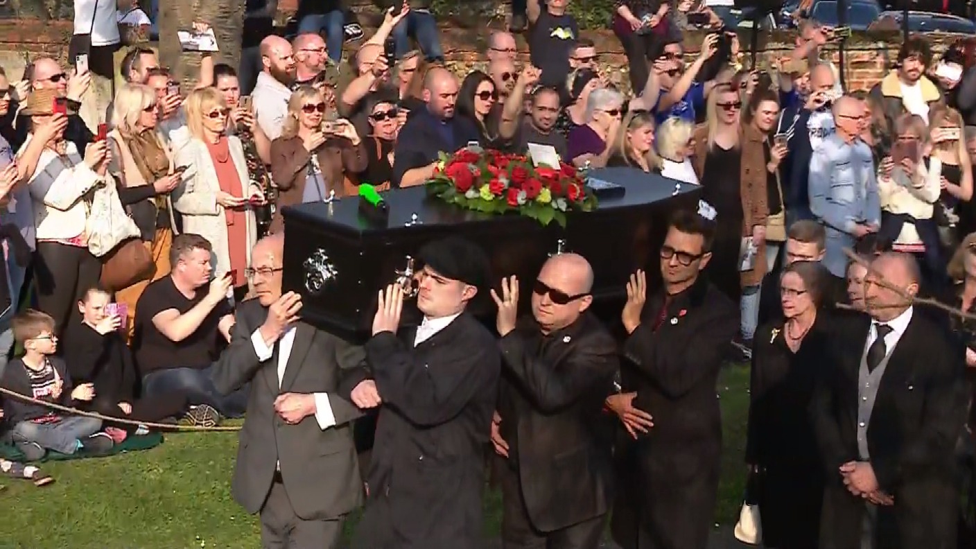 Fans line streets for funeral of Prodigy star Keith Flint | ITV News Anglia