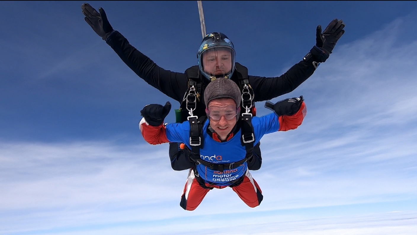 Stephen Darby joins charity skydive after Motor Neurone Disease ...