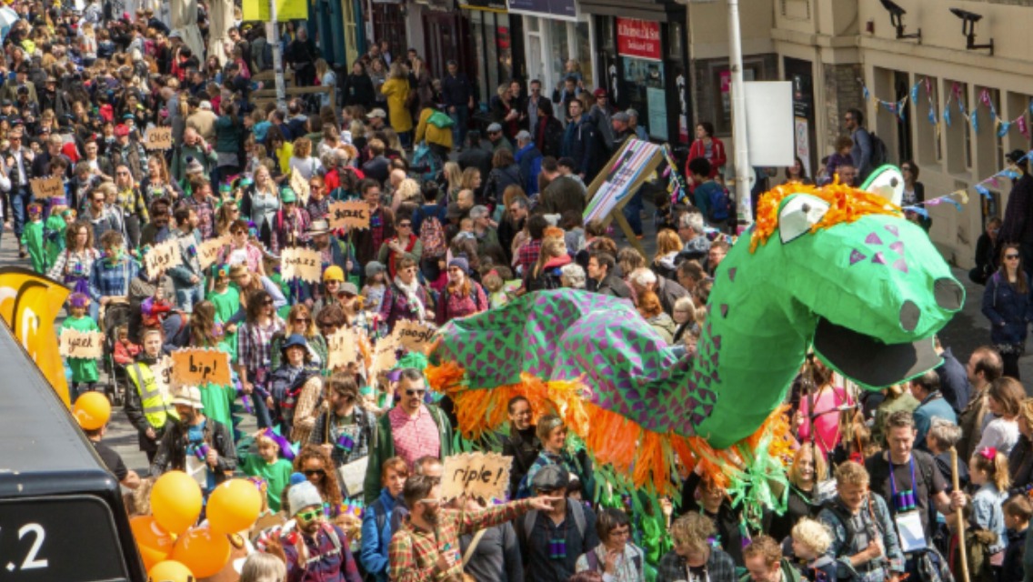Thousands on the streets of Brighton for the Children's Parade | ITV ...