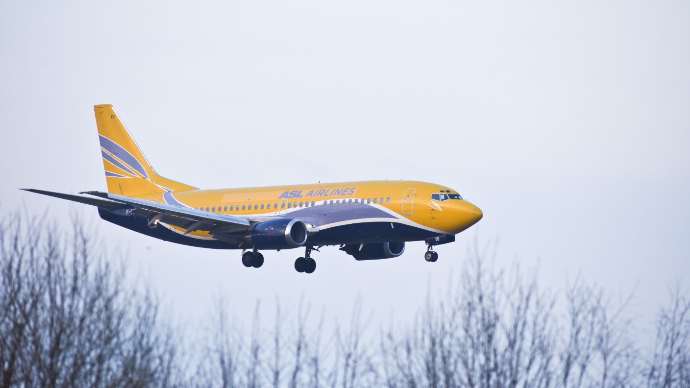 Plane from struck by lightning on flight to Cardiff ITV News Wales