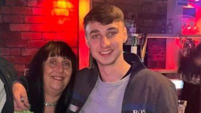 2206 Jay slater and mum
