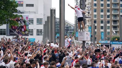 England fans outside Wembley Stadium ahead of the UEFA Euro 2020 semi final match between England and Denmark. Picture date: Wednesday July 7, 2021.
