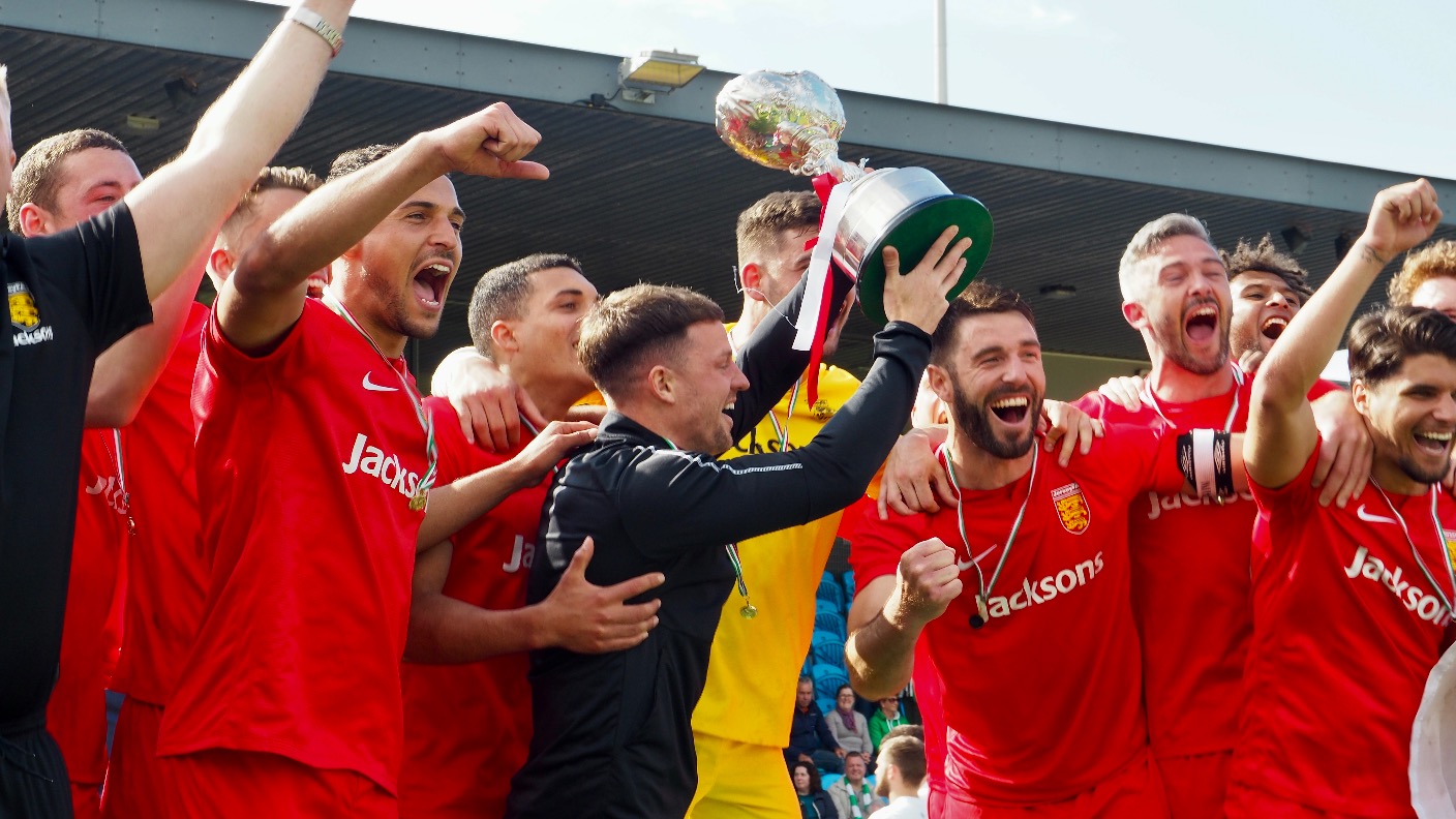 Jersey down Guernsey on penalties to retain Muratti ITV News Channel