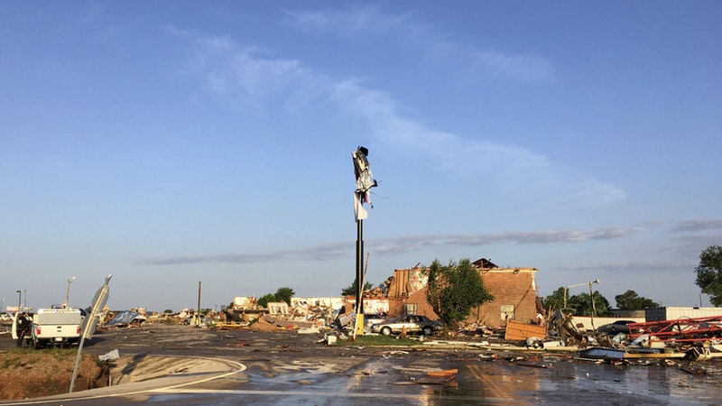 Oklahoma tornado that destroyed hotel leaves two dead and dozens ...