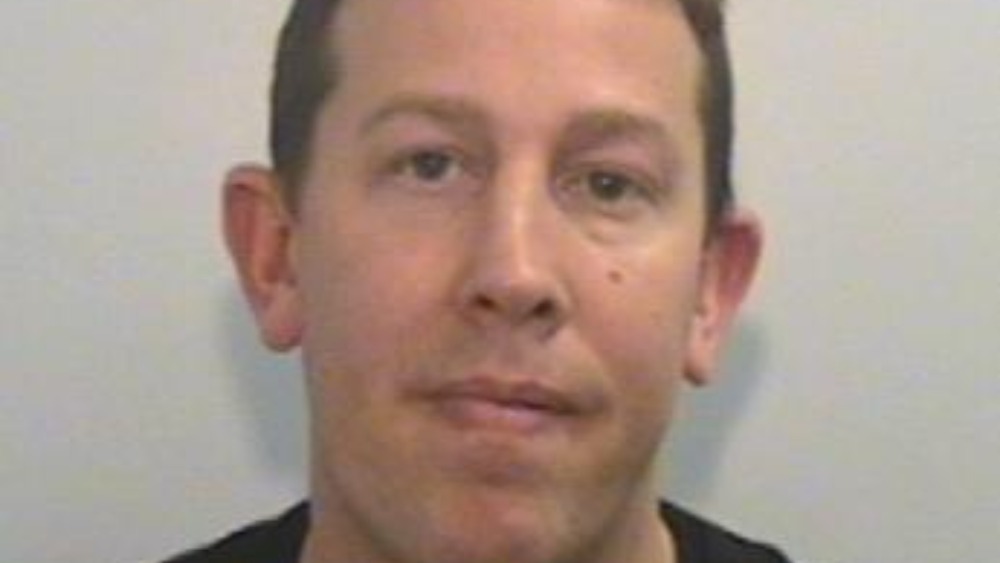 Man Jailed For Mobile Phone Stun Guns Itv News Granada