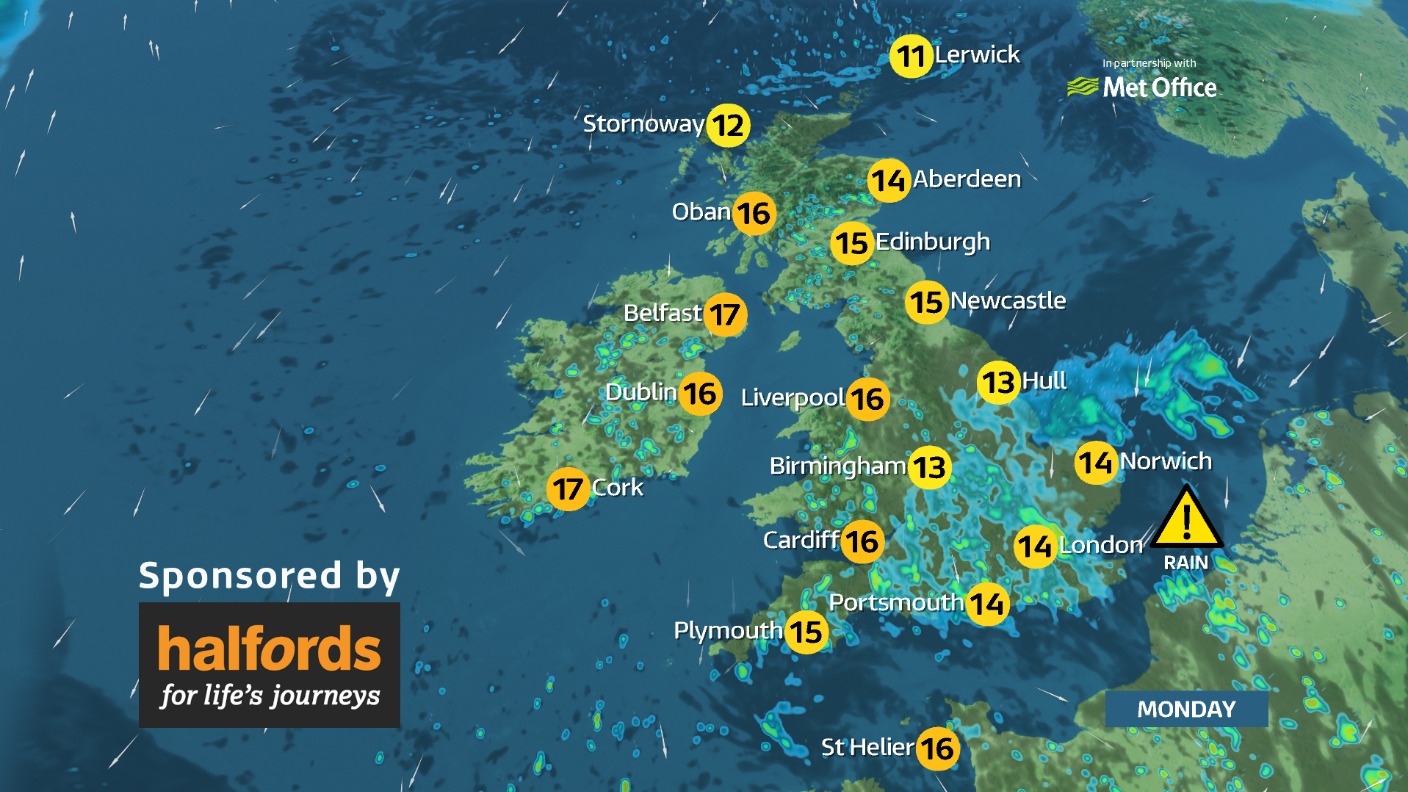 Heavy rain with a risk of flooding in some areas | ITV News