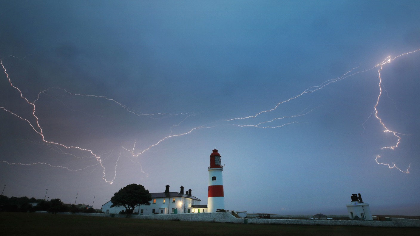 Thunderstorms to bring month's worth of rainfall before temperatures ...