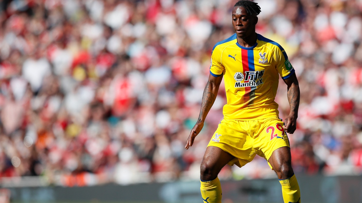 Man United continue push for Palace's Wan-Bissaka | ITV News