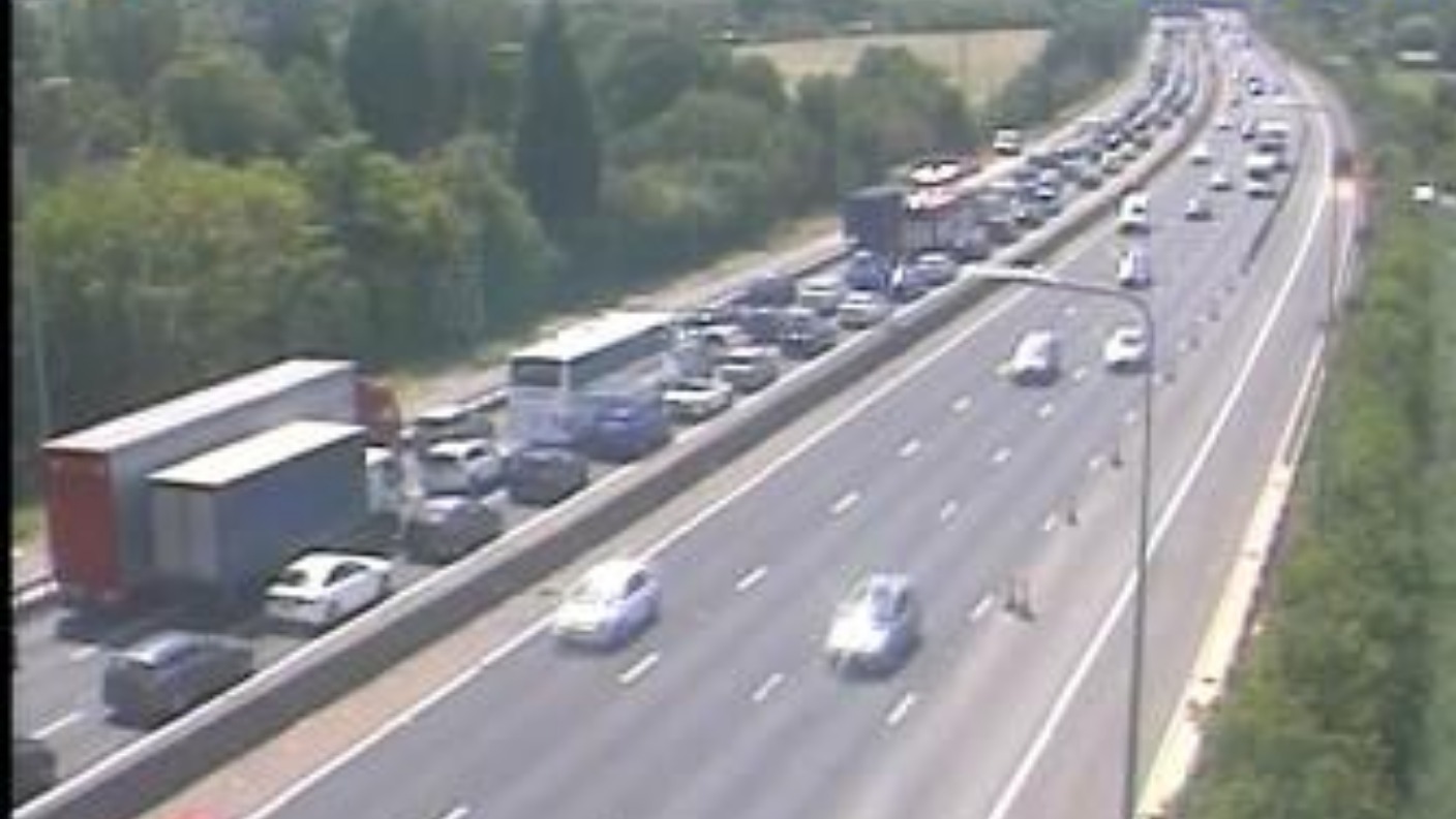 West Country Traffic Latest Hour Long Delays On A35 Between Devon And