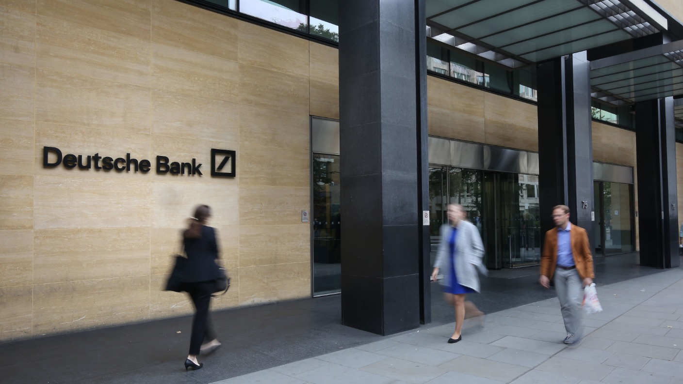 thousands-of-deutsche-bank-jobs-likely-to-go-in-london-itv-news