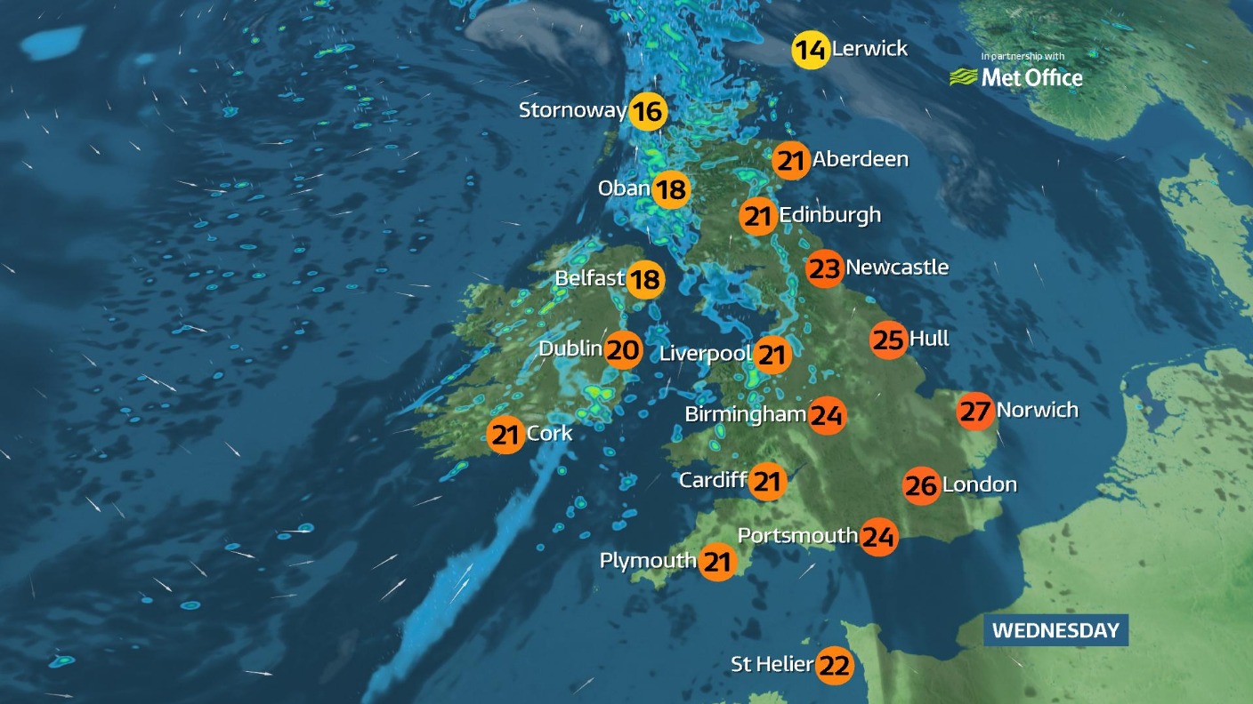 Sunny for most of the UK with showers in Northern Ireland and western Scotland ITV News