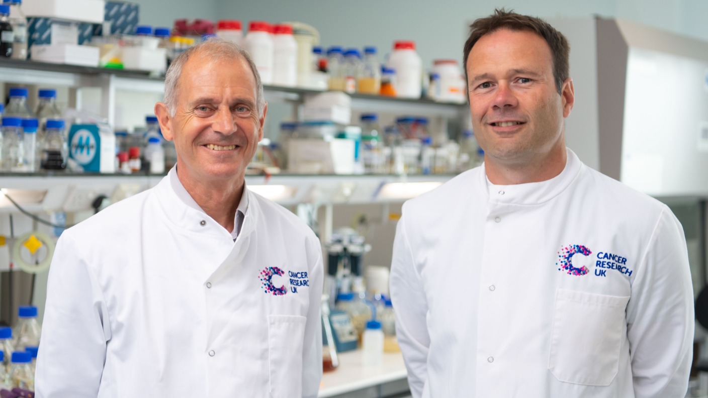 Welsh scientists awarded funding for earlier bowel cancer screening