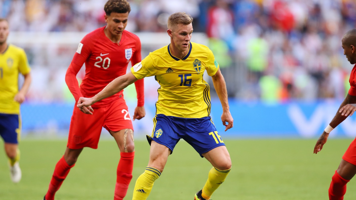 Swedish full-back Emil Krafth joins Newcastle United | ITV News