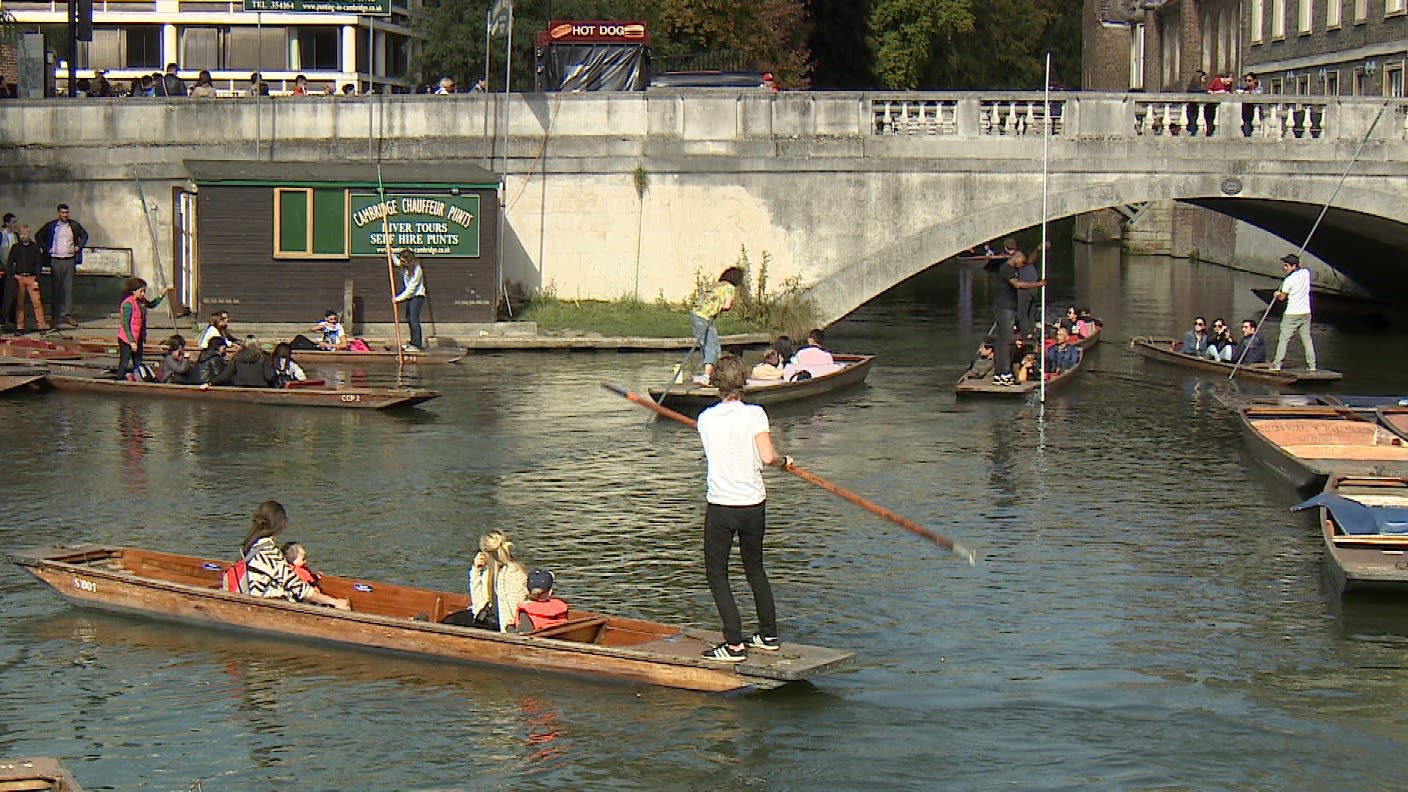 Punting in Cambridge voted as one of top 20 UK travel experiences | ITV  News Anglia