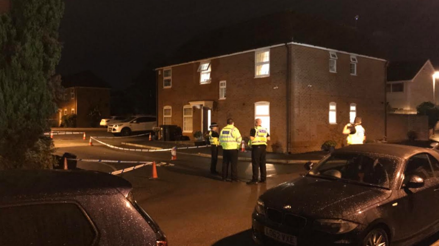 Gunman told police ‘just shoot me’ after firing shots in Swindon stand ...