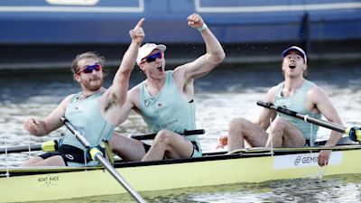 CAMBRIDGE MEN WINNING BOAT RACE ELY PA