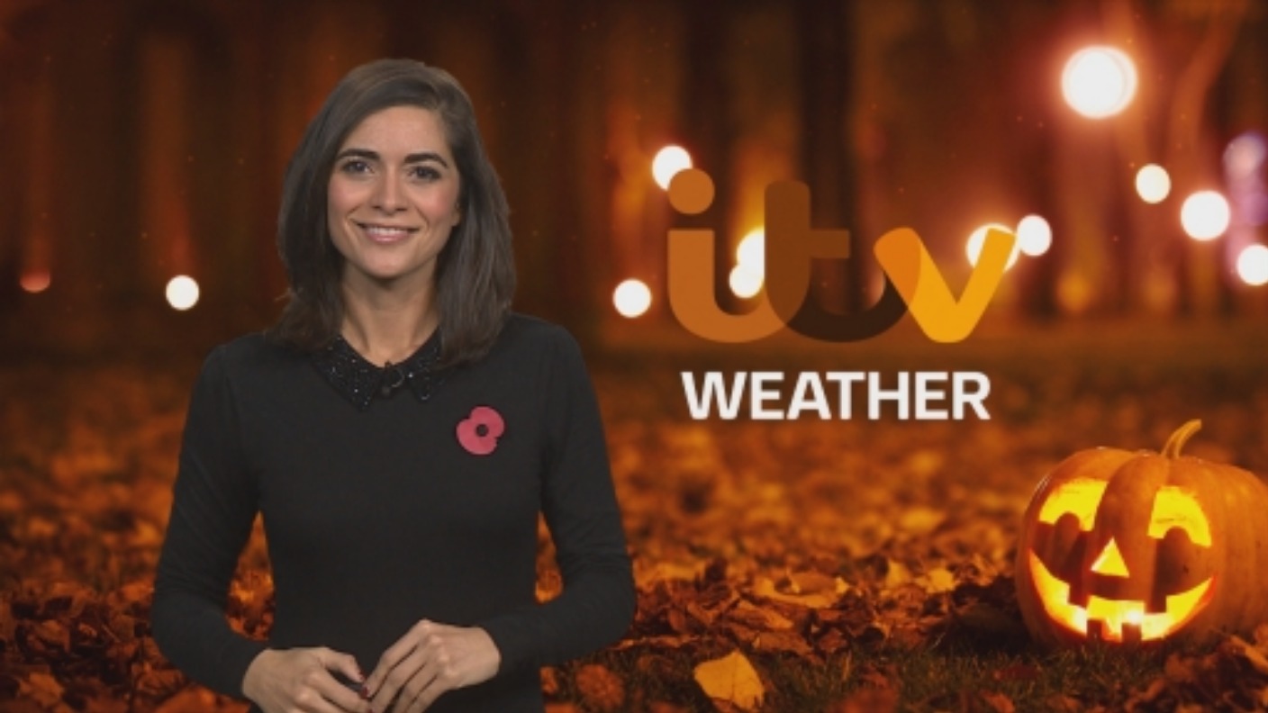 UK Weather Forecast Halloween misty low cloud & fog as rain moves in