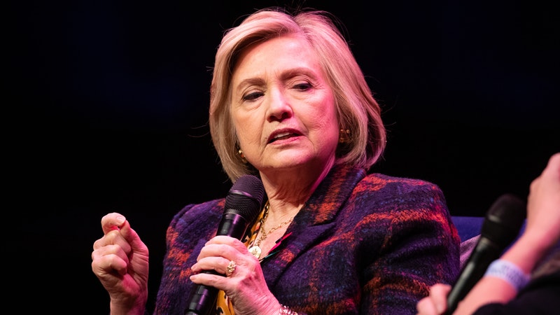 Hillary Clinton Condemns ‘shameful’ Delay In Russia Interference Report ...