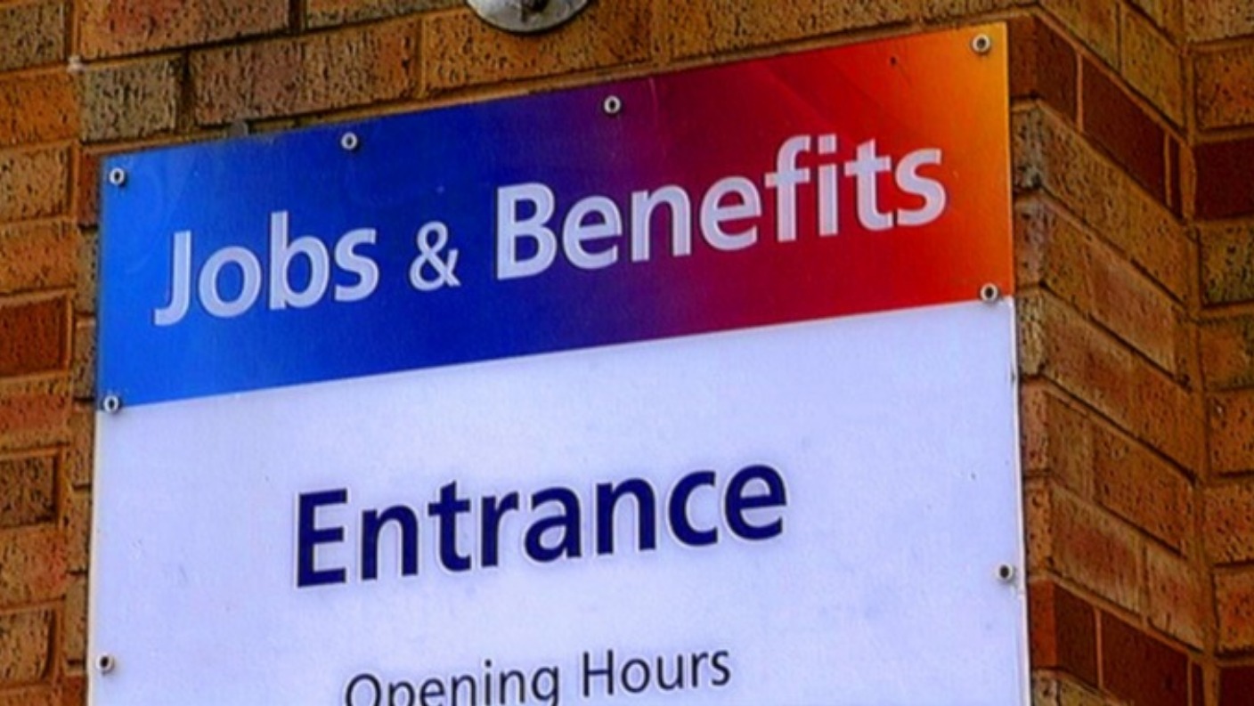 NI employment rate climbs to record high | UTV | ITV News