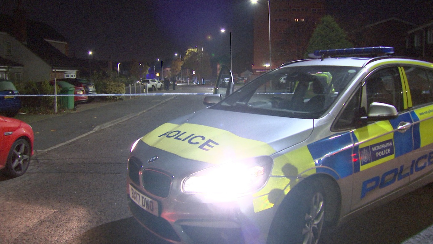 Teenager dies after stabbing in east London | ITV News London