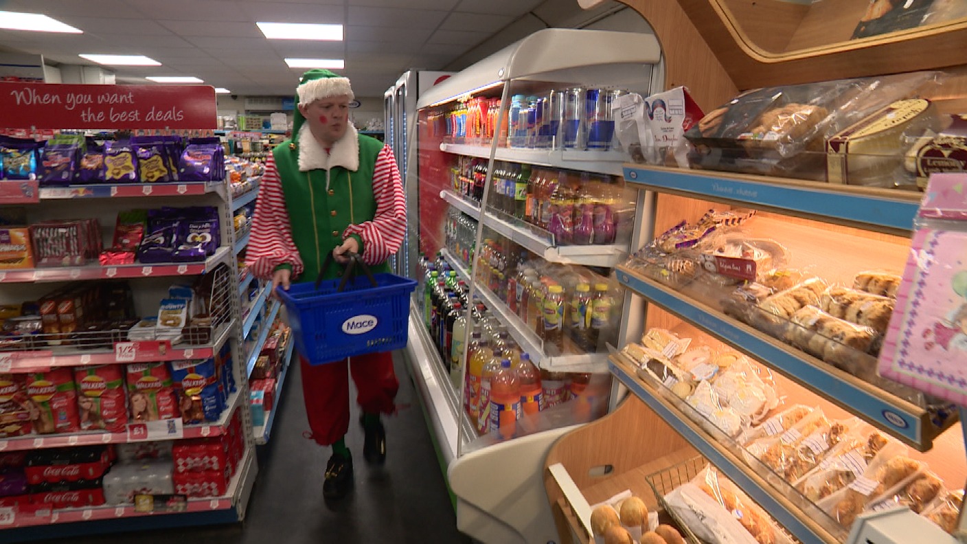 The Norfolk Delivery-driver spending every day in December dressed as ...