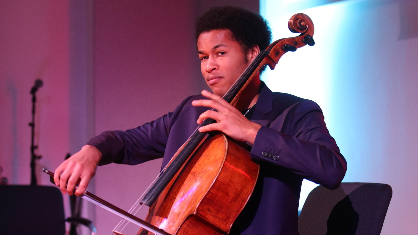 Sheku Kanneh-Mason makes history in UK music charts | ITV News Central