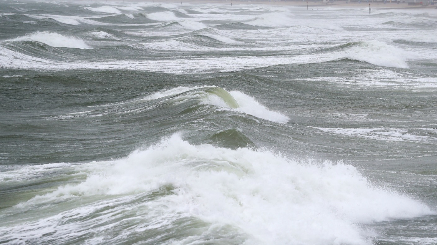 Body Found After Large Sea Search Off The Margate Coast | ITV News Meridian