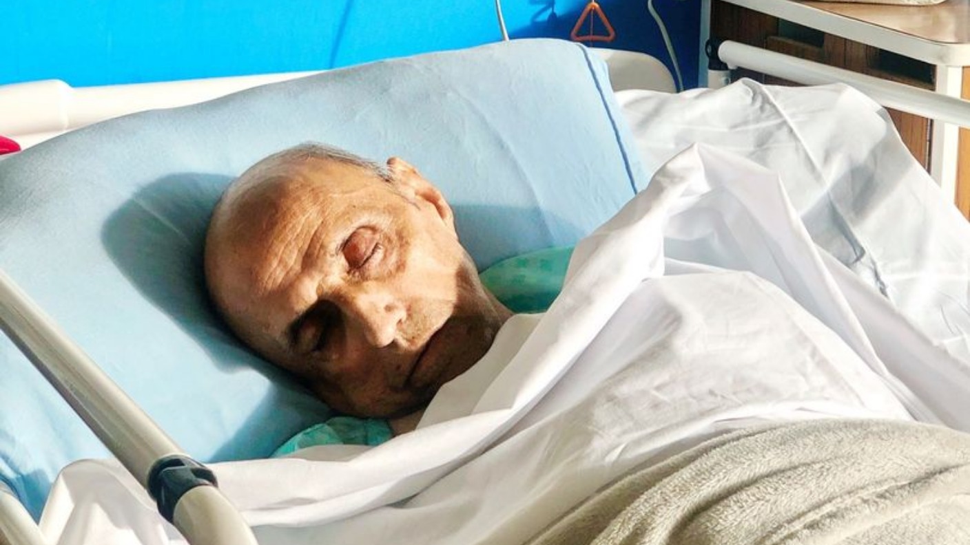 hospital-apologises-after-patient-82-was-forced-to-lie-in-his-own