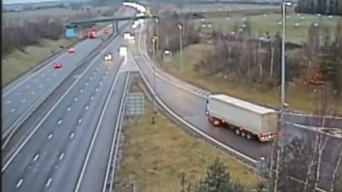 The shocking moment a lorry drives the wrong way down M6 slip road ...