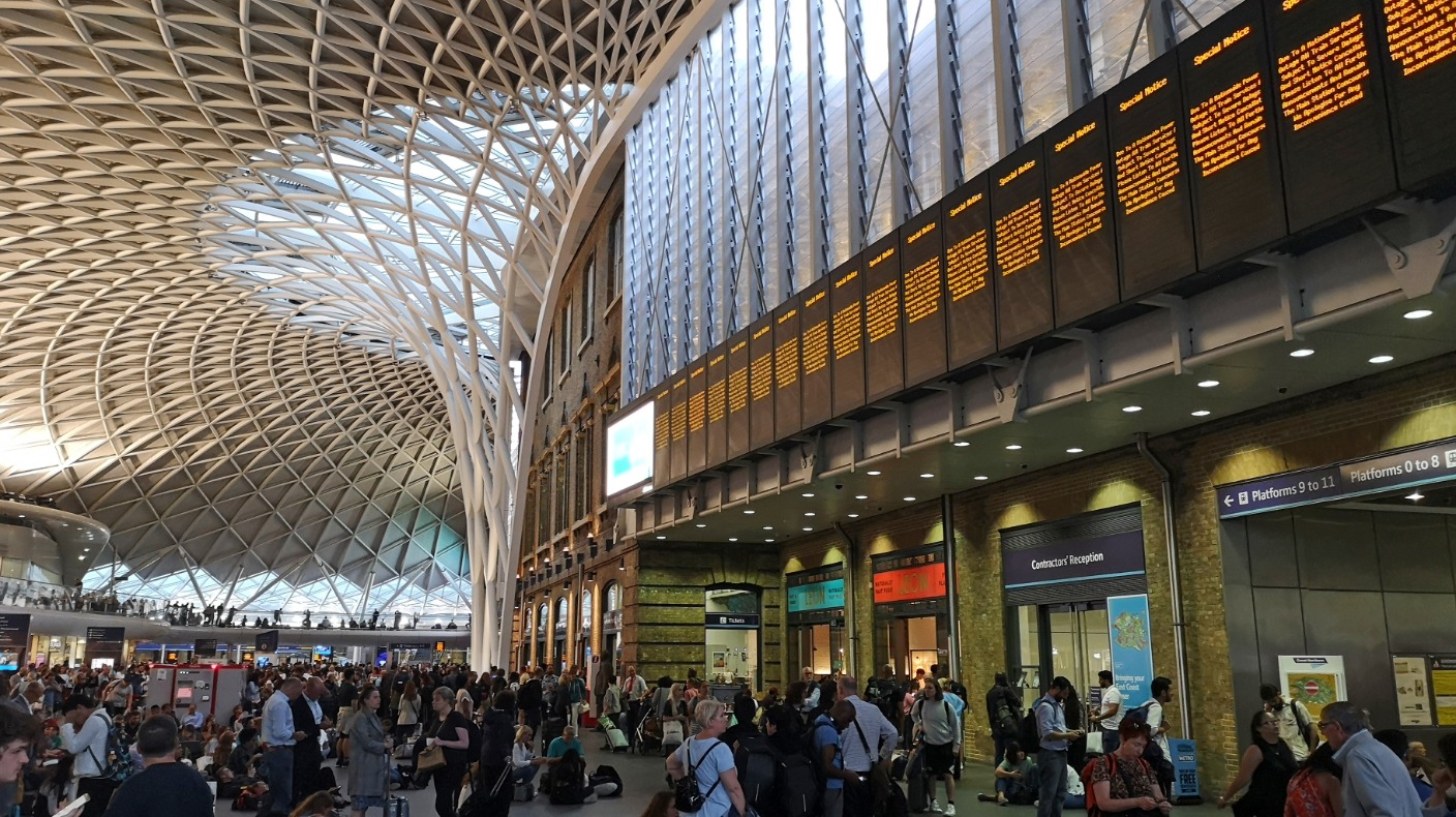 Kings Cross Station To Be Closed All Weekend In 1 2bn Engineering Project London Itv News