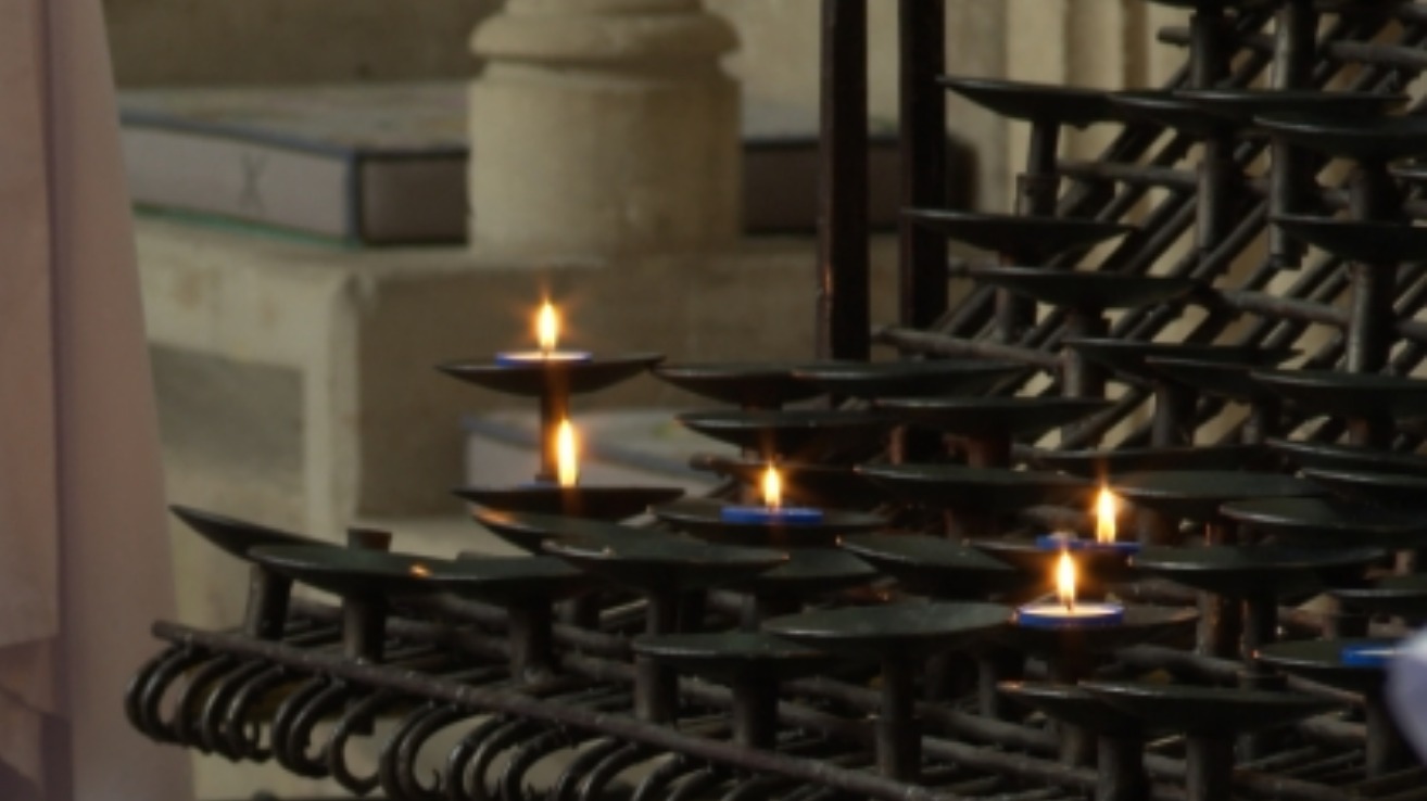 People asked to put a candle in their window | ITV News West Country