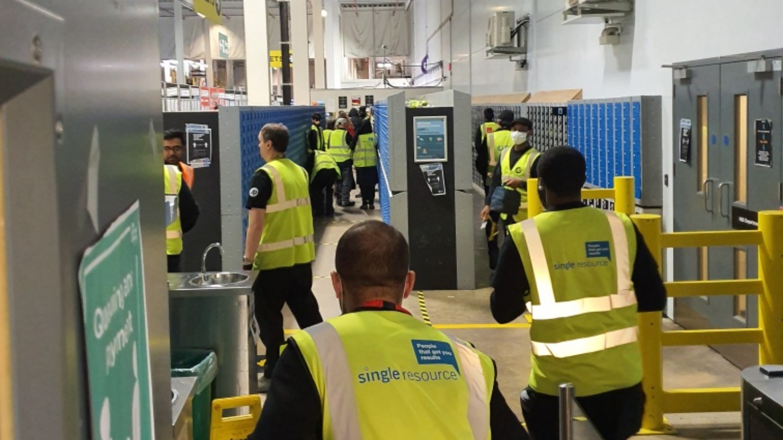 I Ll Be Fired They Re Putting Lives At Risk Blind Jd Sports Warehouse Worker Speaks Out Over Coronavirus Concerns Itv News Granada