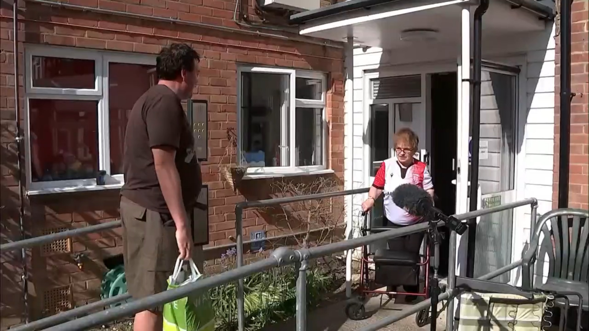 https://www.itv.com/news/2020-04-15/it-is-terrifying-people-with-learning-disabilities-tell-itv-news-of-their-fears-during-the-coronavirus-lockdown/